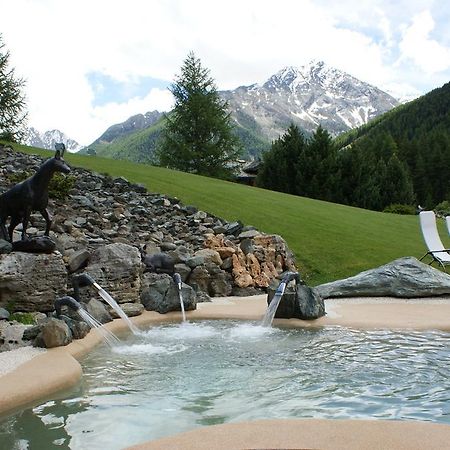 Eco Wellness Hotel Notre Maison 코네 외부 사진