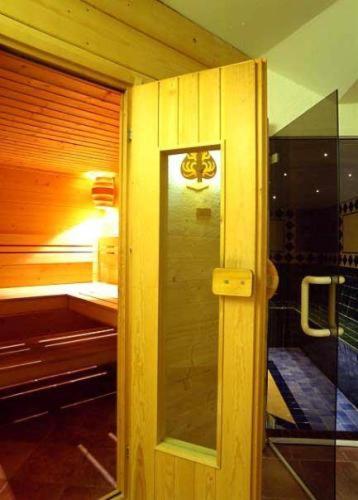 Eco Wellness Hotel Notre Maison 코네 외부 사진